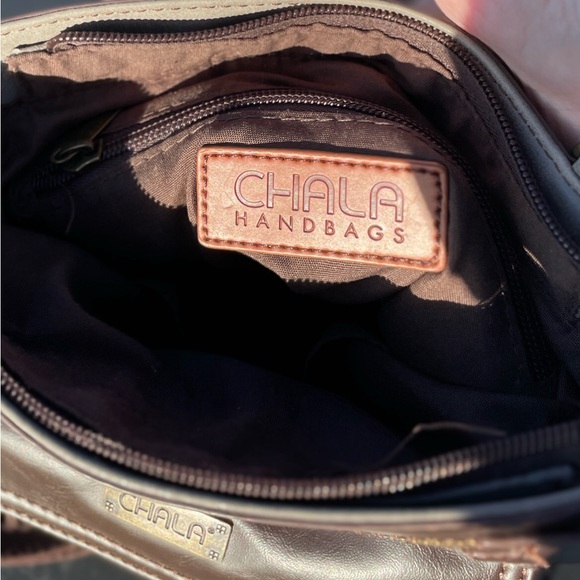 Leather Chala crossbody purse - Picture 2 of 7